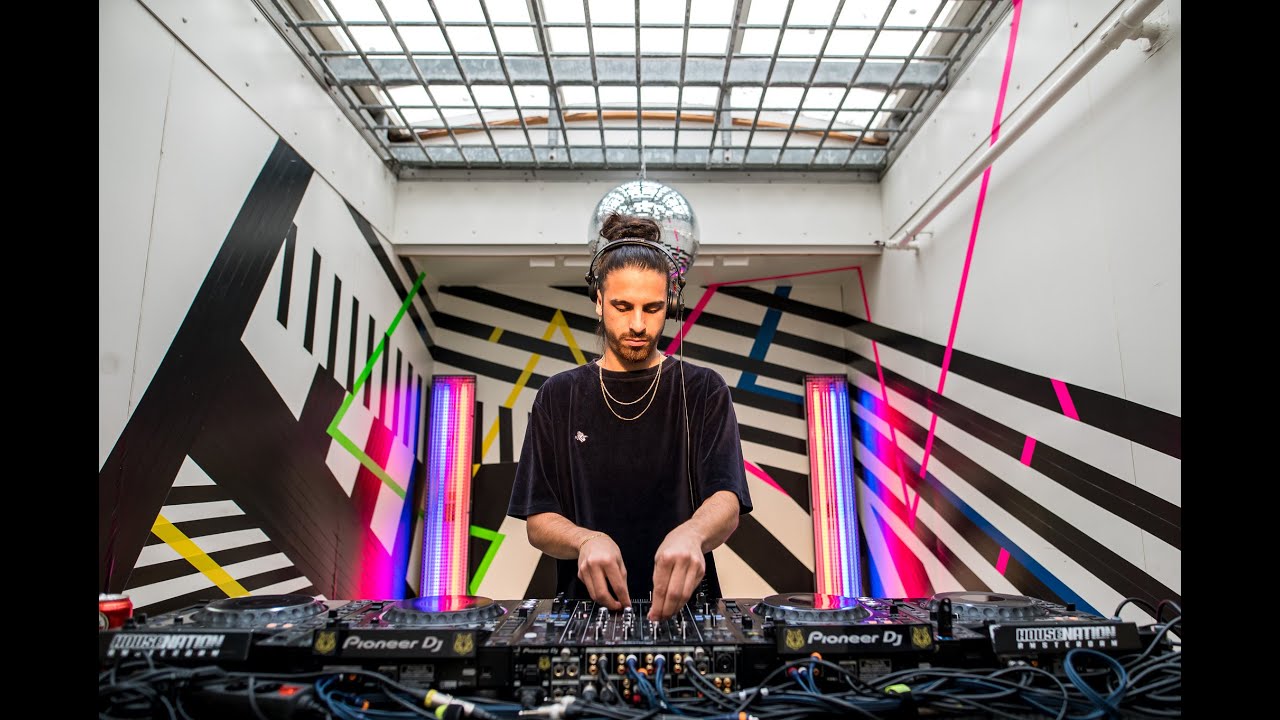 ⁣Artmann x Amnesty @ Housenation Prison Radio