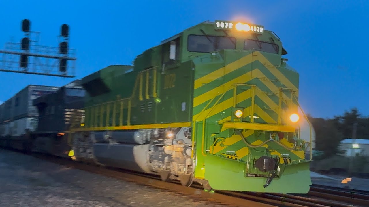 My Favorite Catch of 2025. Freshly Painted NS 1072 Leads 29P With an Awesome Crew