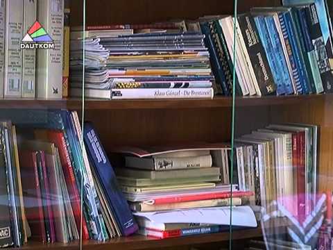 Erfolg собирает "Книжный шкаф"