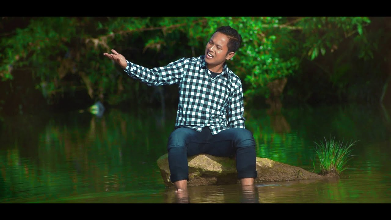 Ko Sim Barit - Carmel Dohling (Official Music Video)