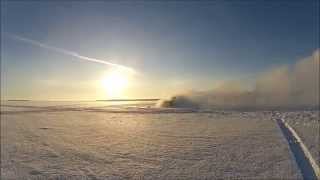 BMW 520i e34 on ice