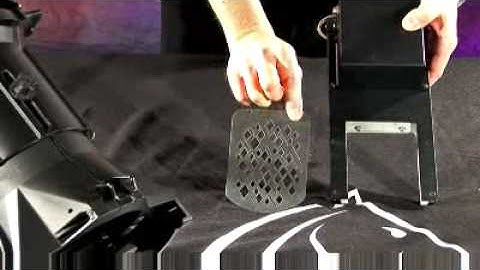 Installing A Gobo Into An Apollo Vertical Rotator