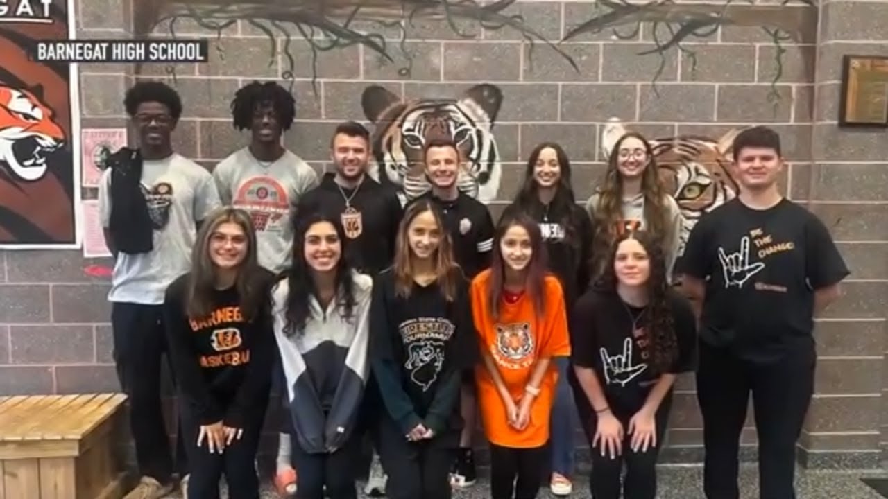 Six sets of twins graduate together from New Jersey high school - YouTube
