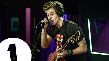 5 Seconds Of Summer cover Blink 182