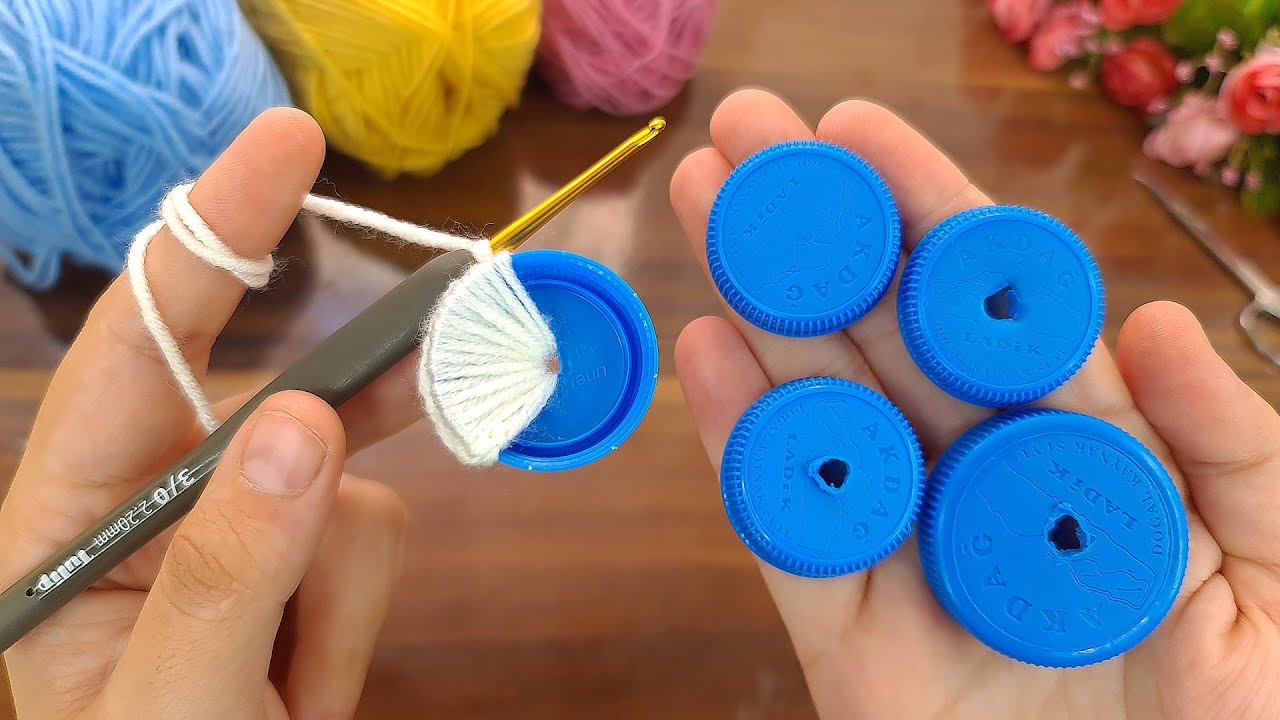 HOW TO MAKE A KEY HOLDER OUT OF PLASTIC BOTTLES. 