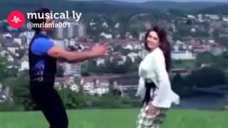 Dame To Cosita Dance By Sunny Deol...Funny Dance...Whatsapp Status...#9 -- B'wood Vines screenshot 5