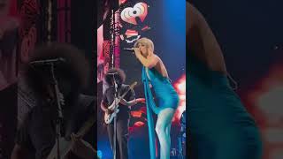 #hayleywilliams #paramore par #concert #punkrocklive #livemusic #rockfest #rock #music #concierto