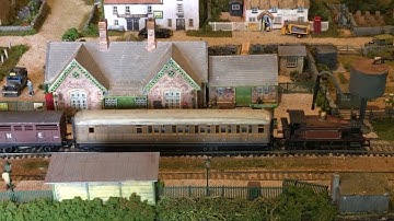 Badger Hill OO Gauge model railway Part 2   Passenger trains