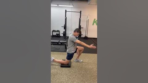tall kneeling thoracic rotation with hip ext