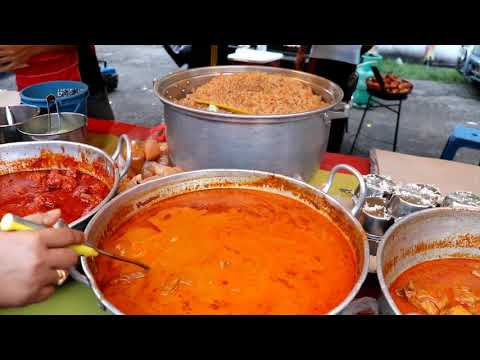 nasi-kukus-ayam-goreng,-pasar-malam-melayu