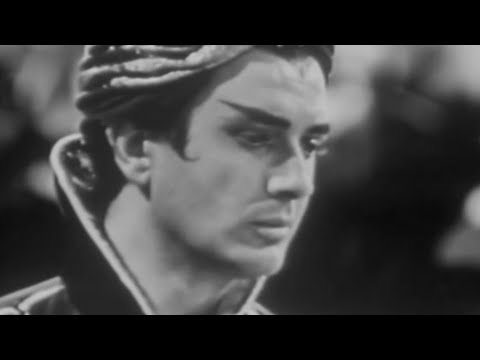 Franco Corelli 'No, no, principessa...Tre enigmi m'hai proposto' 1958 (Turandot TV film) + SUBTITLES