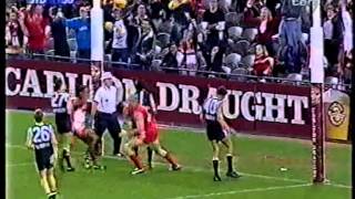 St.Kilda v Sydney round 5 - 2002. One of the most dramatic AFL finishes ever!