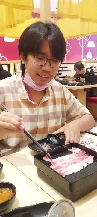 Suki Suki Thai Steamboat.              #steamboat #eatout #famtime #wagyu #rollbeef #halal #halalsg