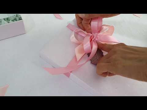 선물상자 뚜껑에 리본 묶는법 /상자 안 색화지 넣는 법/선물포장 Gift Wrapping - Put a Ribbon in a Gift Box