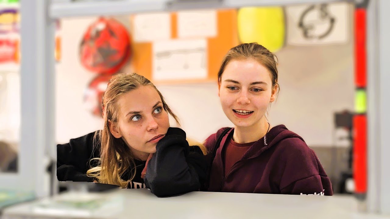 Przystanek Lombard - Odc. 52 "Ćwierkanie ptaszków"