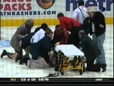 Ondrej Pavelec Collapses [Full Incident] {Part 1}