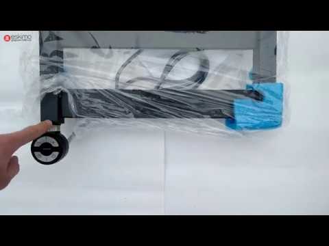 Чорна електрична сушарка для рушників 500х1150 Terma Vivo One без вилки, видео 5