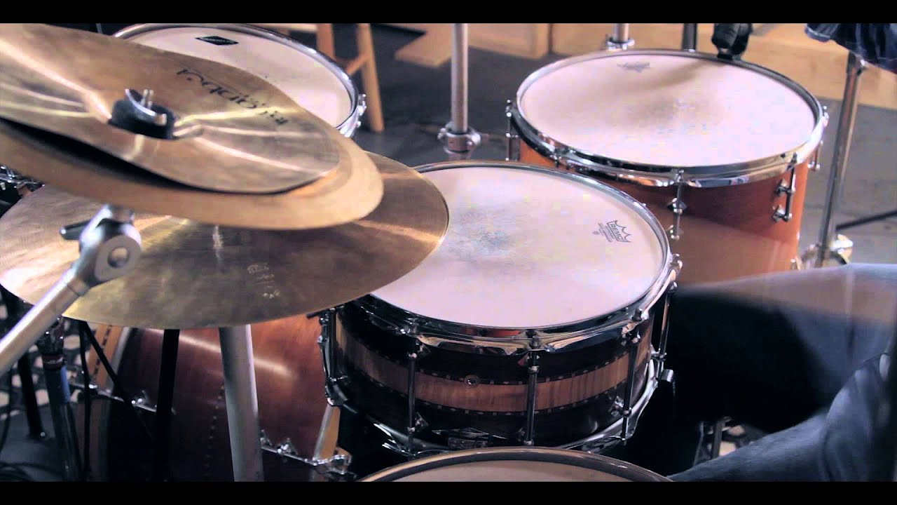 YouTubeでJustin Brown - W.A.I.T.Tを視聴
