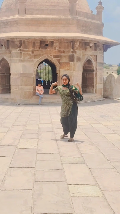 # video ll mujhe uhe lagaba #sortvideo #dance #bo #bhojpuri