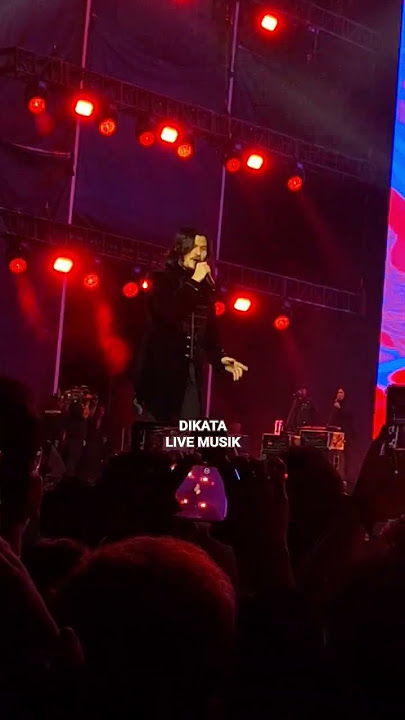 VHIRZA - PEREMPUAN PALING CANTIK DI NEGERIKU INDONESIA ( KONSER DEWA 19 FT ALL STARS 2.0 ) #shorts