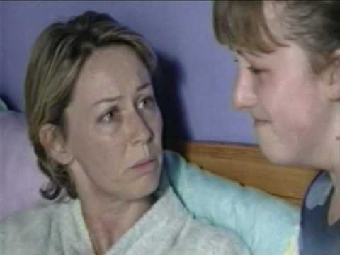 EastEnders - Carol and Sonia talk (09.09.99)