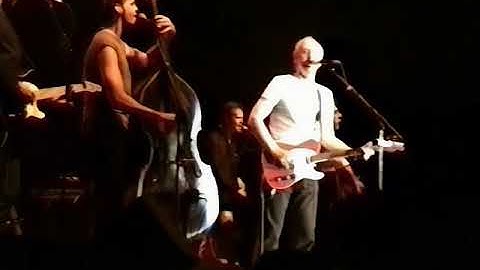 Mark Knopfler - Barcelona - Badalona 2001 - AI Version 4K
