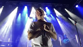 Conor Maynard - Sing-off LIVE Dusk Till Dawn (Madison Beer) (London 24\/10\/19)