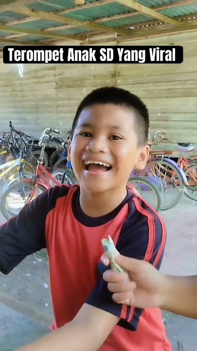 Kid Imitates Viral Trumpet Sound 😁