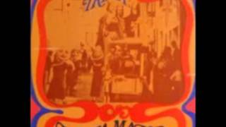 Video thumbnail of "La Trinca - Festa Major - 13 - Passi-ho bé"