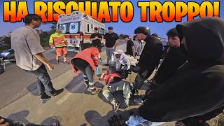 Polizia...🤯 2 Cadute In Impennata E Poco Controllo 🤬 Raduno Pazzo A Scampia