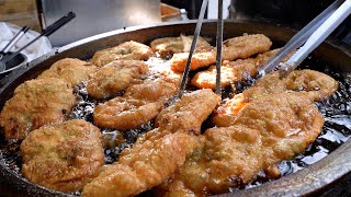 Nameless fried buns and egg and scallion pancakes, popular snacks in Taiwan