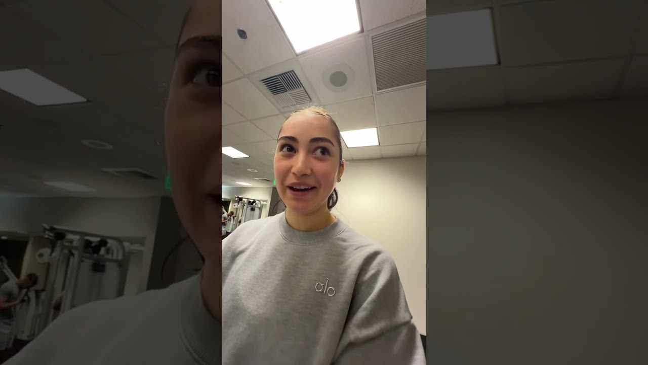 My First Time Trying a Vibrating Power Plate (this is intense)