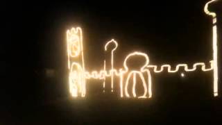 Video thumbnail of "Chicago Street holiday light display Blue Springs Missouri"