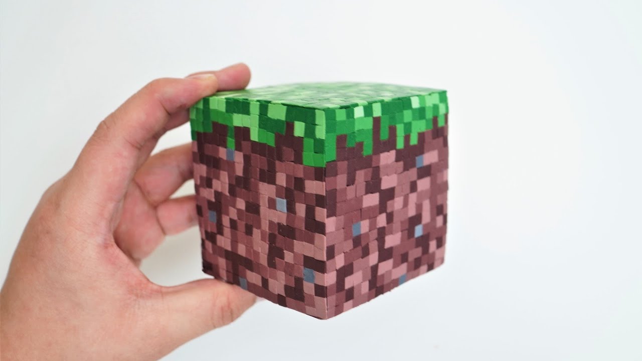 Grass Block Minecraft: How to Get Them, Mechanics, & More!