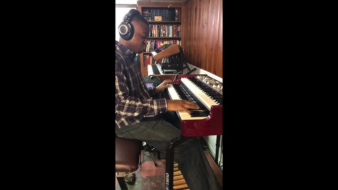 nord Pedal Keys 27 - 27 note MIDI foot Pedal! - YouTube