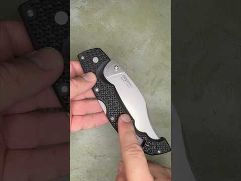 Big-ass knife!
