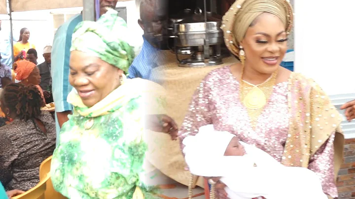 SEE THE MOMENT VETERAN ACTRESS IYA AWERO STORM IN SOLA KOSOKO BABY NAMING CEREMONY