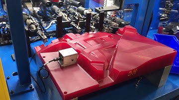 Clip insertion machine