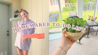 Homemaker To-Do List: Laundry Stripping, Homemade Pesto, Painting, Nesting, Cut Flower Garden