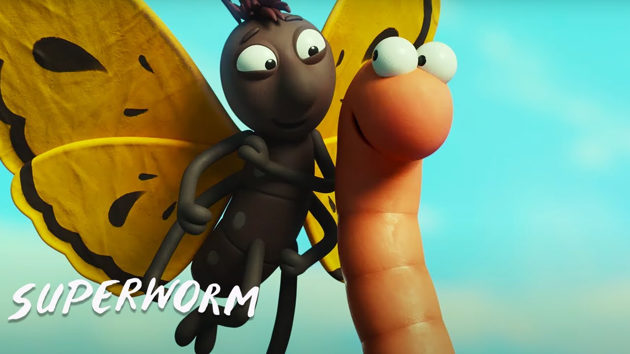 Superworm Loves to Show off  GruffaloWorld  Compilation