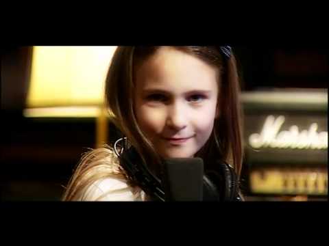 Isabella "Rockstar" - MUSIKVIDEO MGP 2011 (dansk)