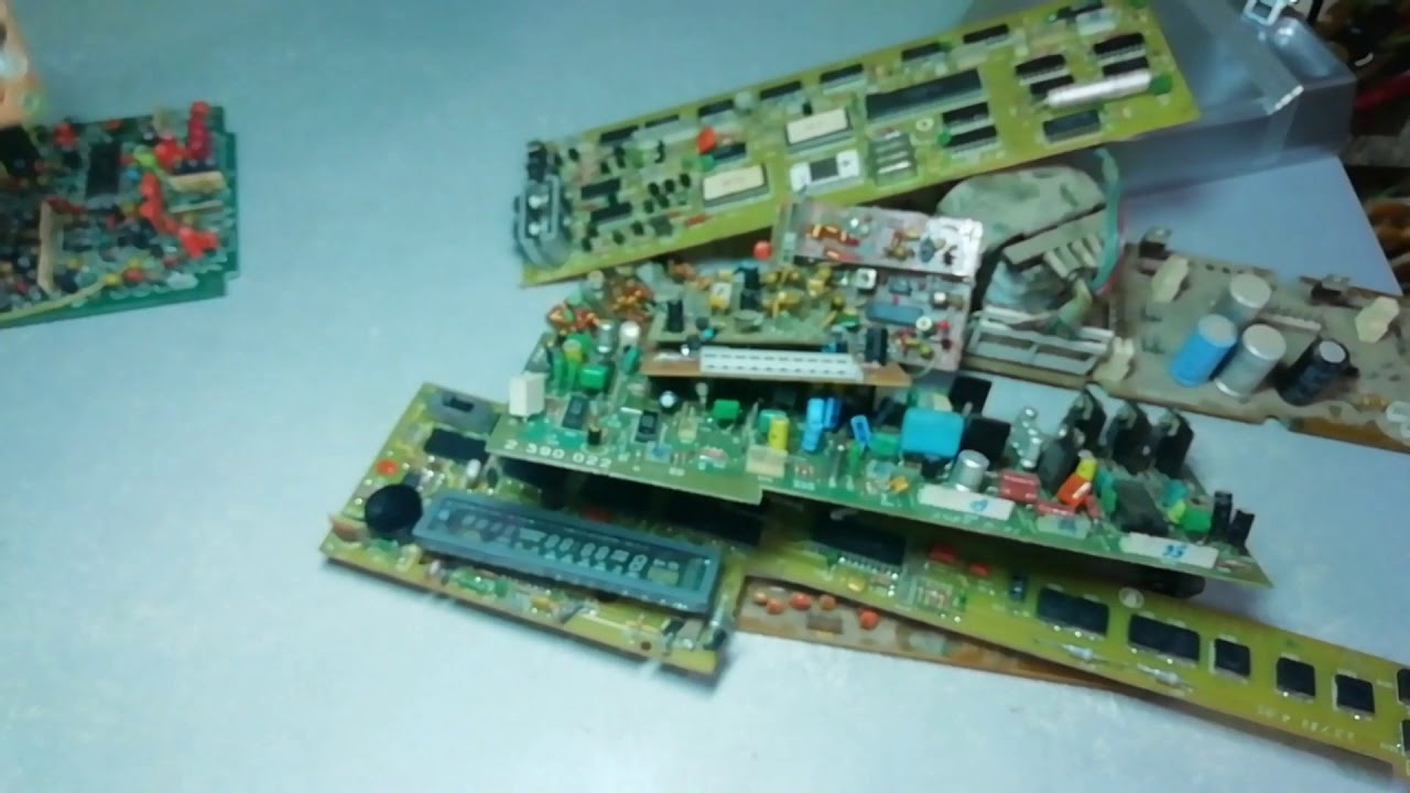 ВМ-32 видеомагнитофон. Отличный выход .