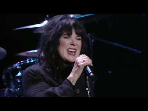 Heart - Intro (Silver Wheels) + Crazy on You - [At The Royal Albert Hall 2016]