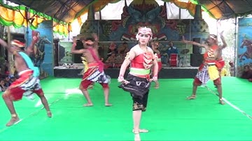 Gadis Cantik sbg pemimpin dlm seni soreng Grabag Magelang