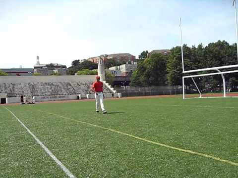 Efrain Gomez Fielding Ground ball