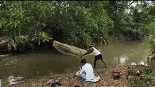 Village traditional net fishing ll fishing ll Gaon ki fish ll cast net fishing ll river fishing ll