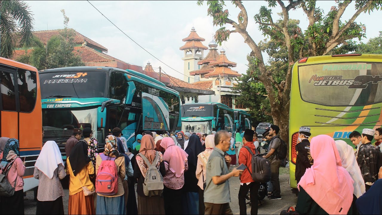 PEMULANGAN SANTRI PART 2 LUAR JAWA PP. AL-IHYA 'ULUMADDIN KESUGIHAN