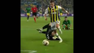 Kaleye Yakın Olan Sebastian Symanski