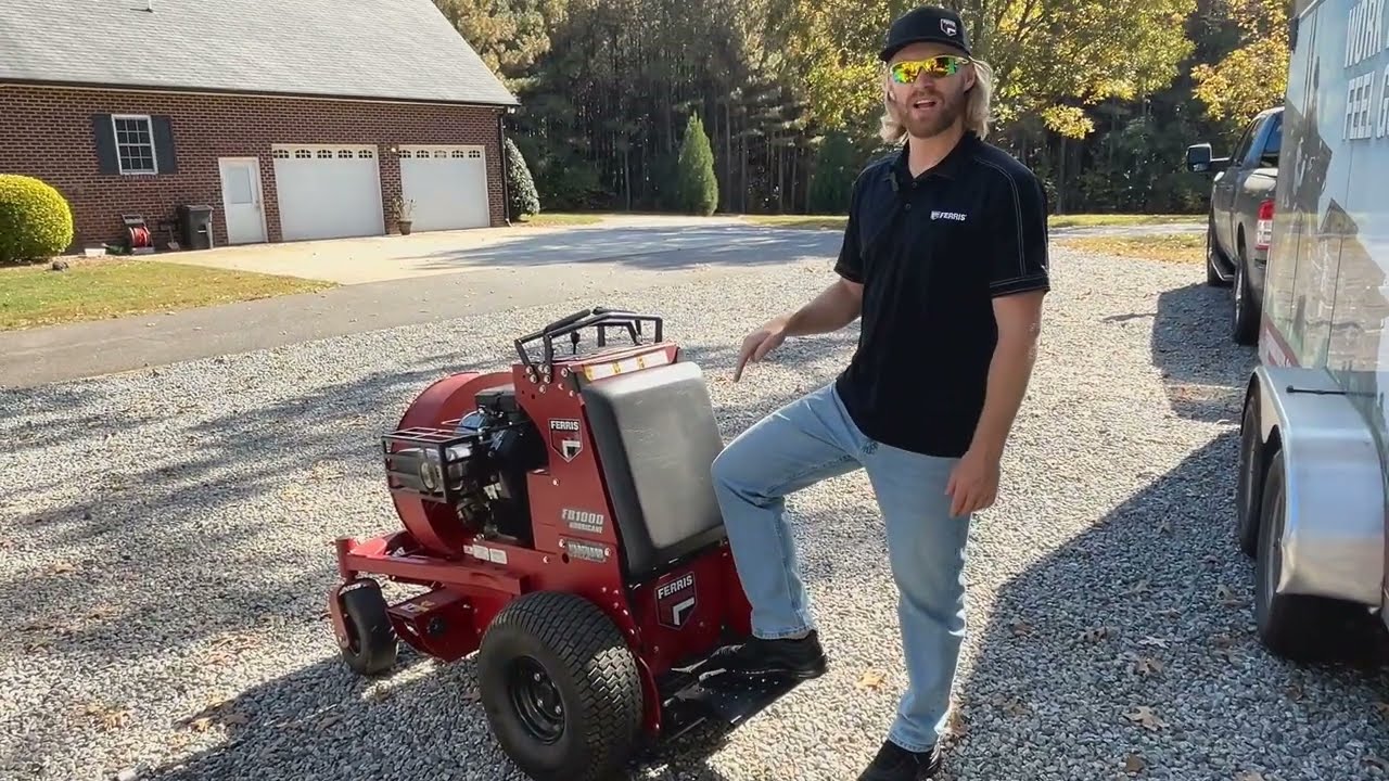 Ferris FB1000 Hurricane Stand On Blower Demo