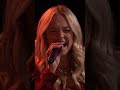 Reba can’t resist those dreamy country vocals!